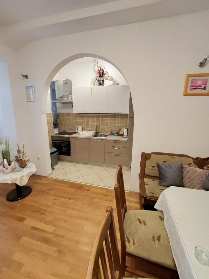 Apartment Ana Split Bagian luar foto